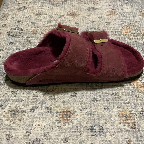Birkenstock Arizona Shearling Sandals in Maroon - Picture 4 of 14